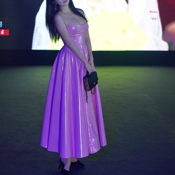 Alex Perry - Picture 3 of 4